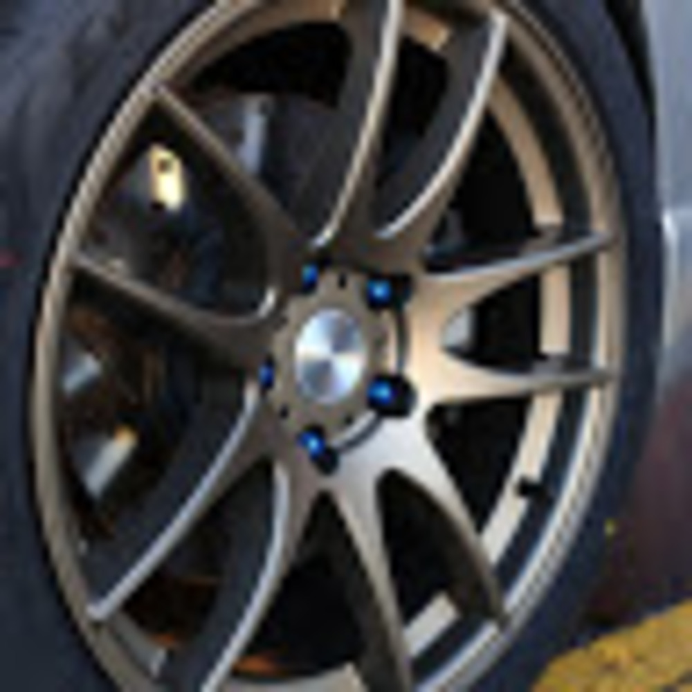 Meet your Posher, Zac